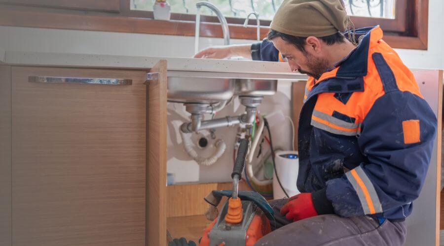 Professional septic tank pumping in Corona Del Mar, CA